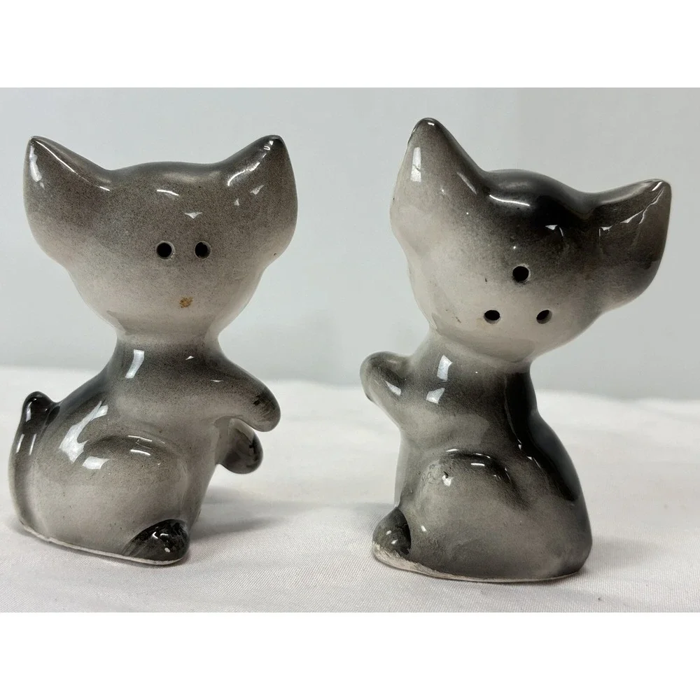 Vtg Kitty Cat Salt And Pepper Shakers Made In Japan